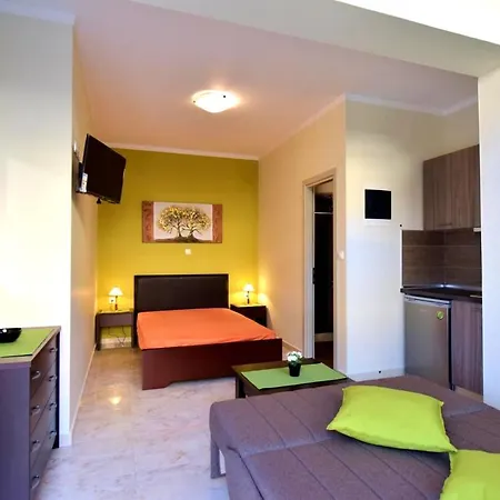 Elia Beach Modern Apartment